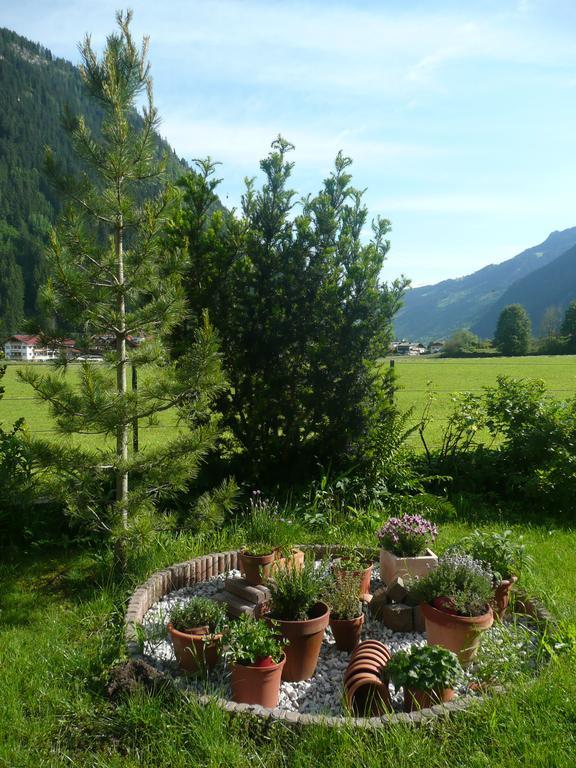 Landhaus Tyrol Mayrhofen Exterior foto